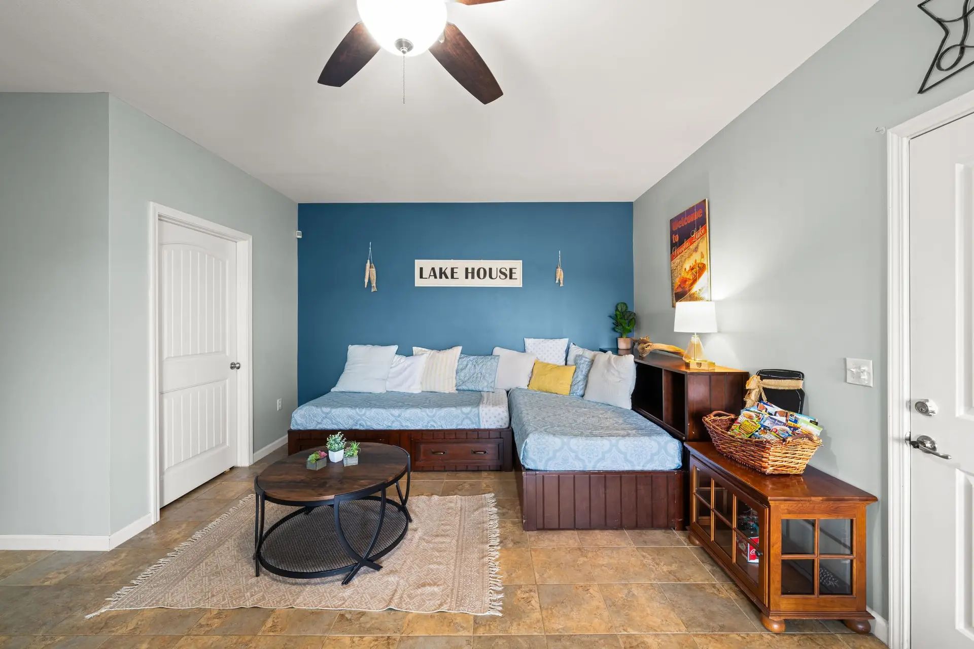 Twin day beds in the lower-level common area